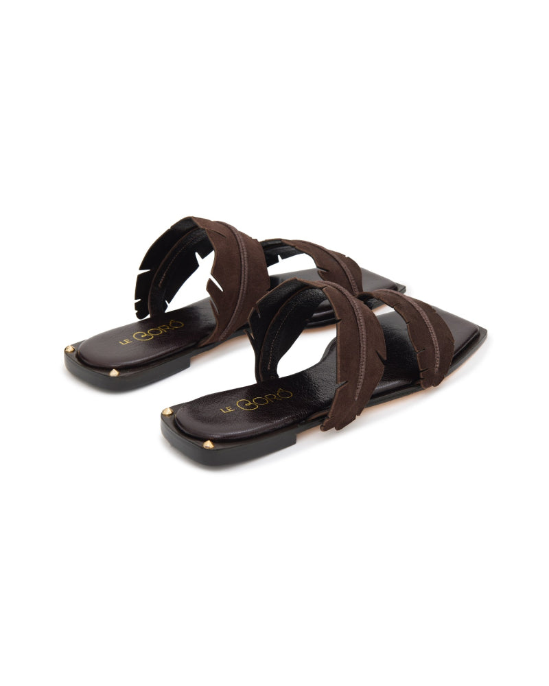 Banana Leaf Sandals - Brown